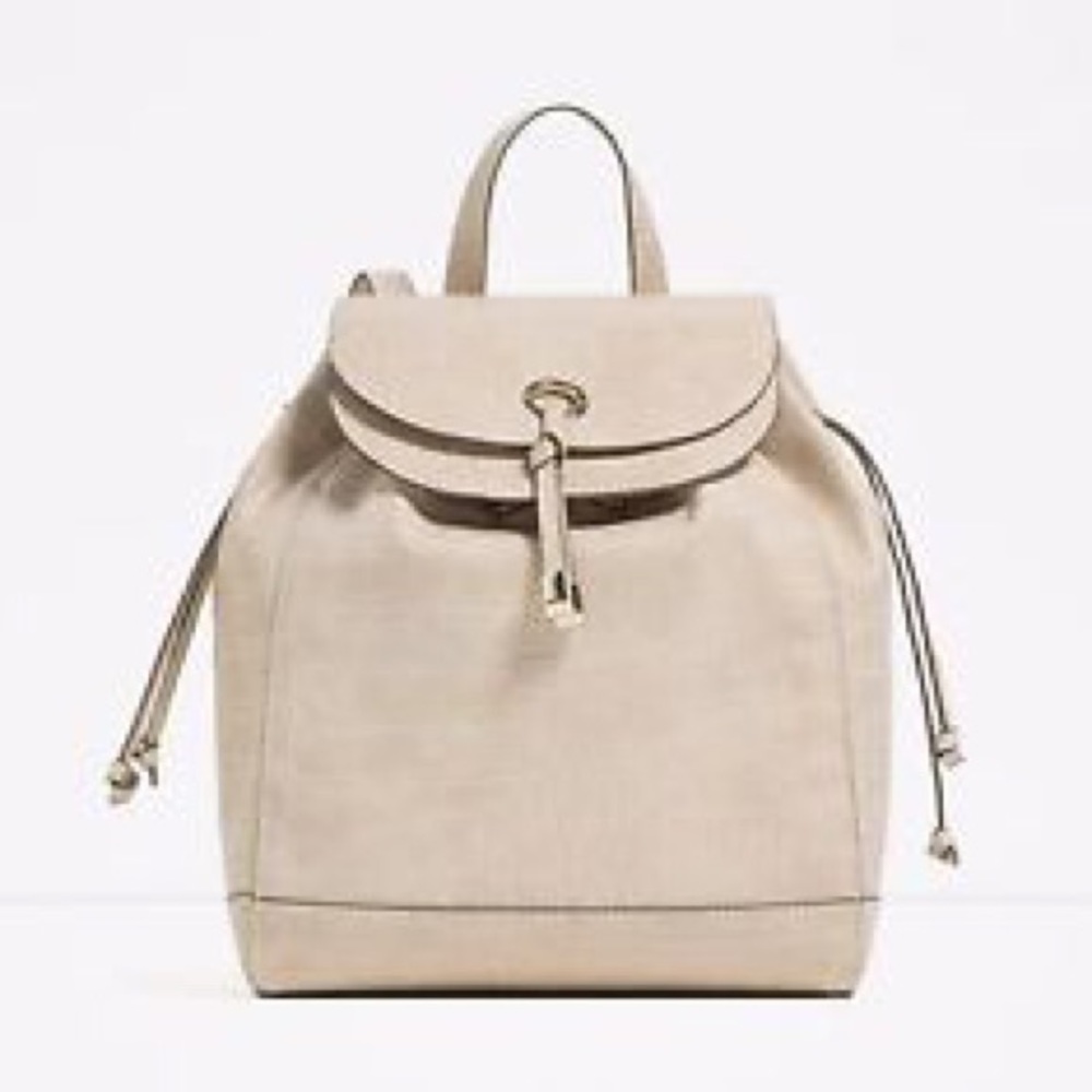 Ecru embossed backpack -- Zara